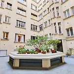 Guestready - Bright Getaway Near Montparnasse